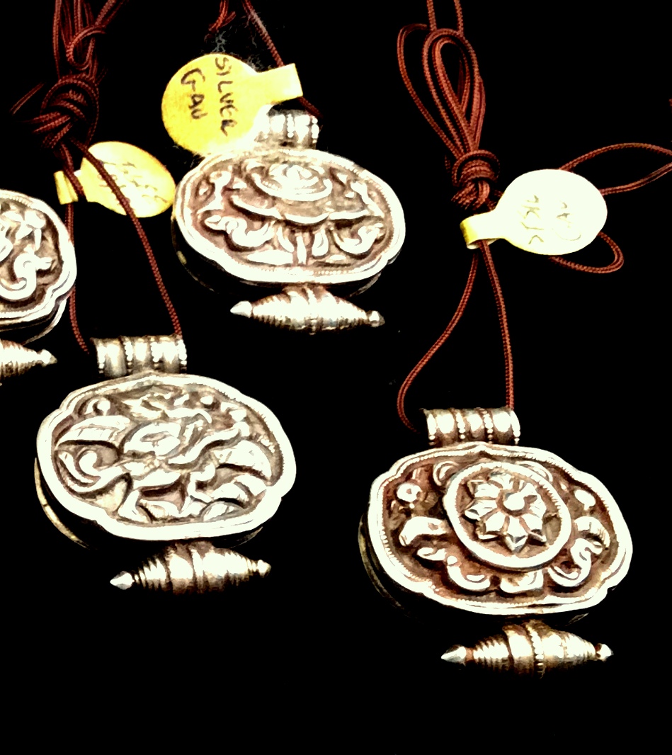Sterling Silver Tibetan Gau Amulet Pendant